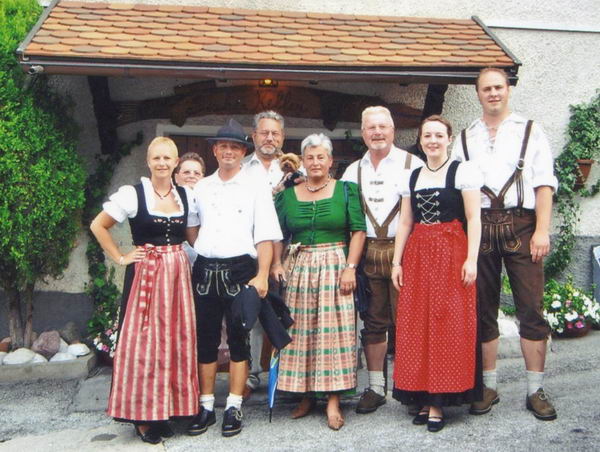 von links nach rechts Susanne Isolde Markus Peter Ingrid Wolfgang Marion Andre´